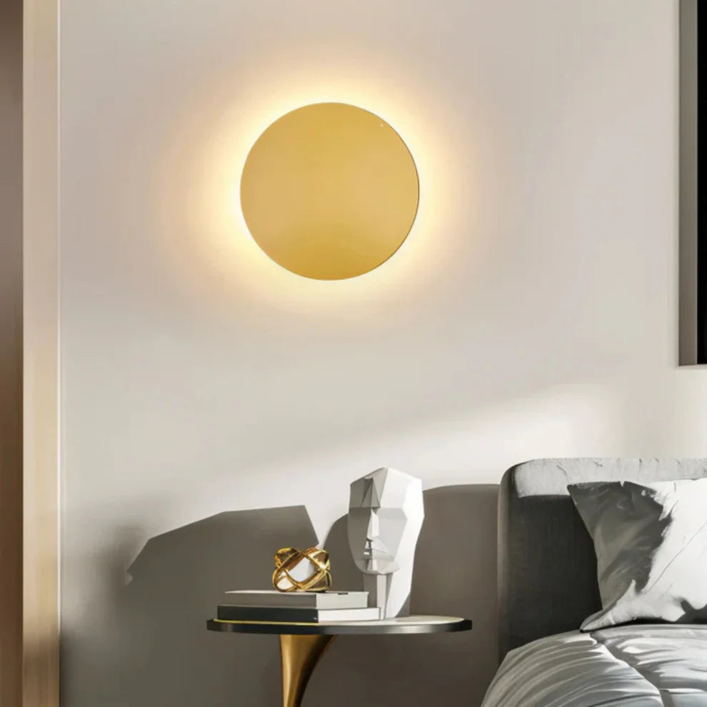 Lunara – Modern Round LED Wall Lamp