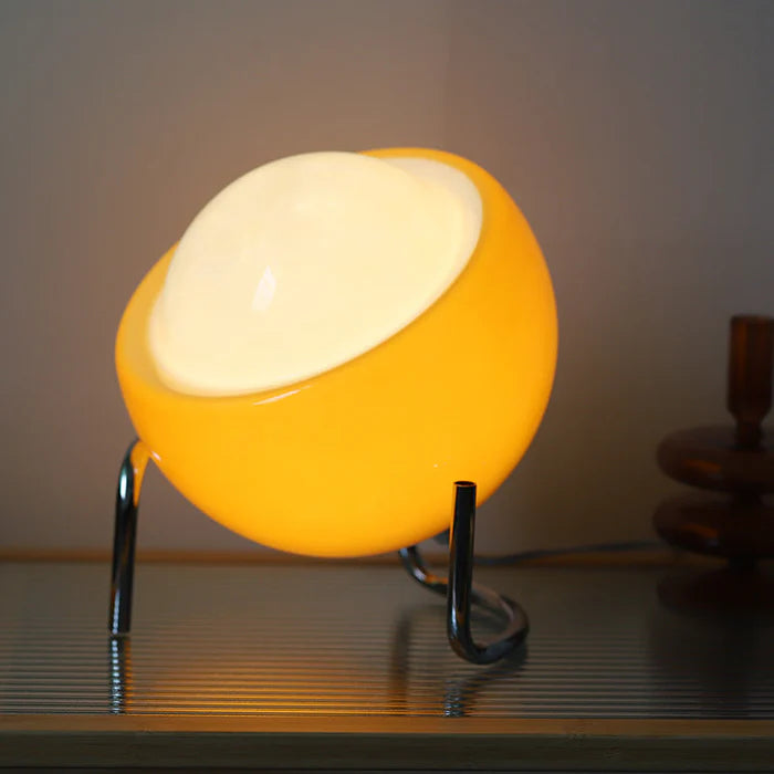 Solari – Retro Bauhaus Mushroom Table Lamp in Glass