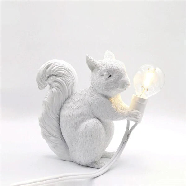 LumoSquirrel – Cute Resin LED Table Lamp for Kids Bedroom
