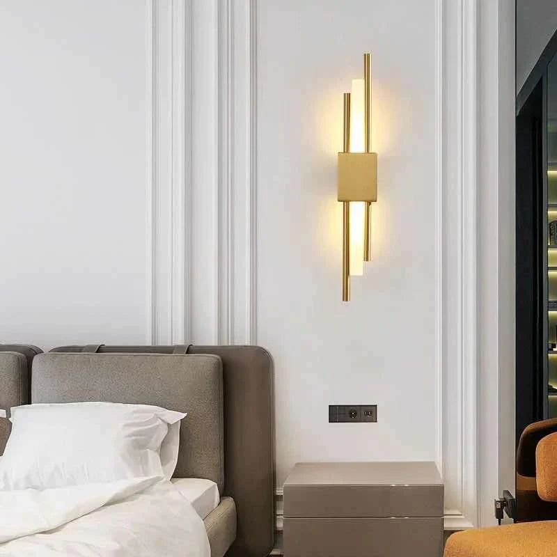 Liora – Modern Brass & Glass Wall Lamp