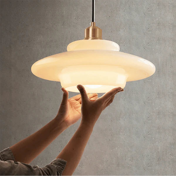 Lunara Glow – Mid-Century Glass Pendant Light