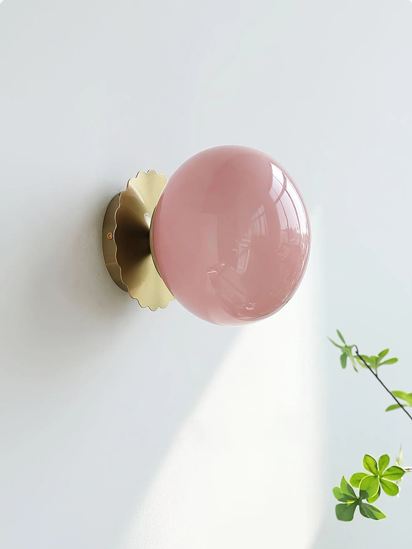 LumoPuff – Modern Glass Wall Lamp with Metal Base