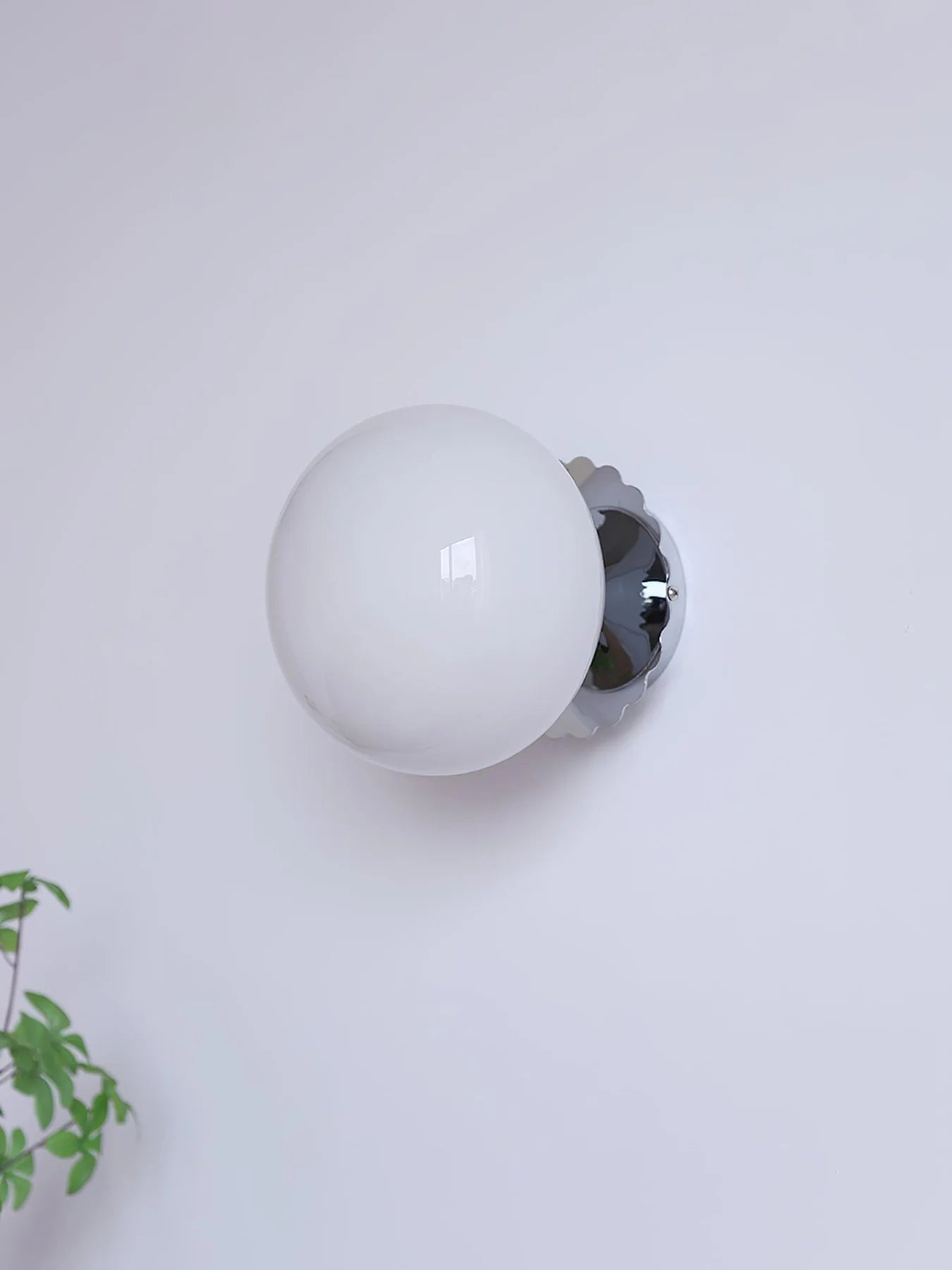 LumoPuff – Modern Glass Wall Lamp with Metal Base