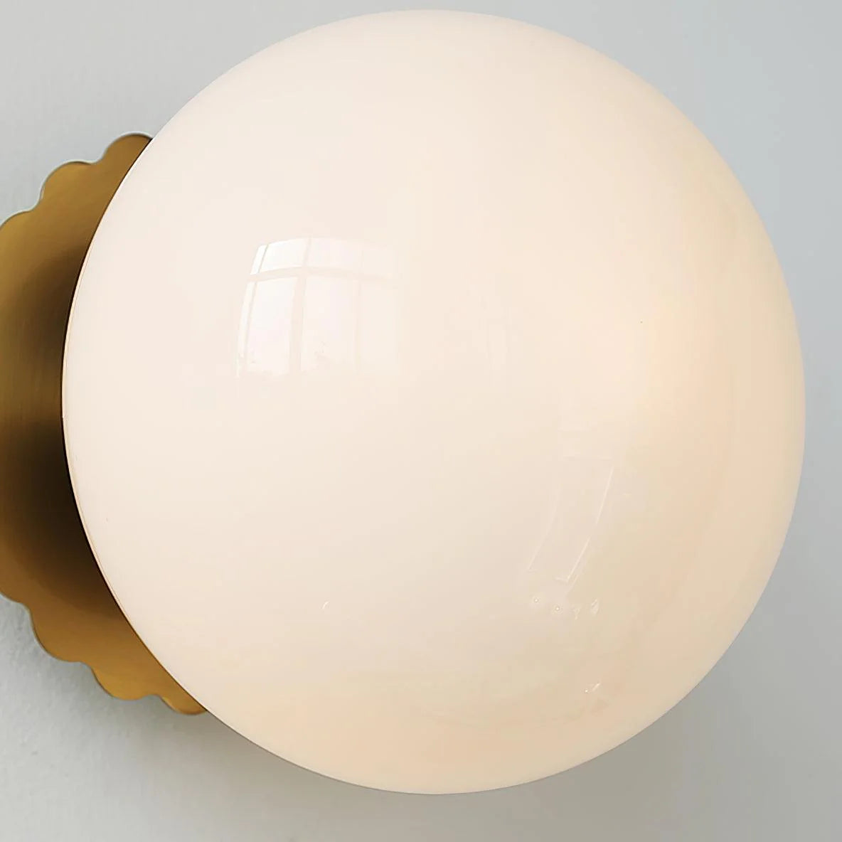 LumoPuff – Modern Glass Wall Lamp with Metal Base