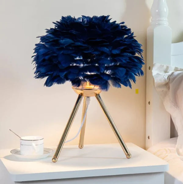 LumaPlume – Dimmable Feather Table Lamp with Gold Tripod