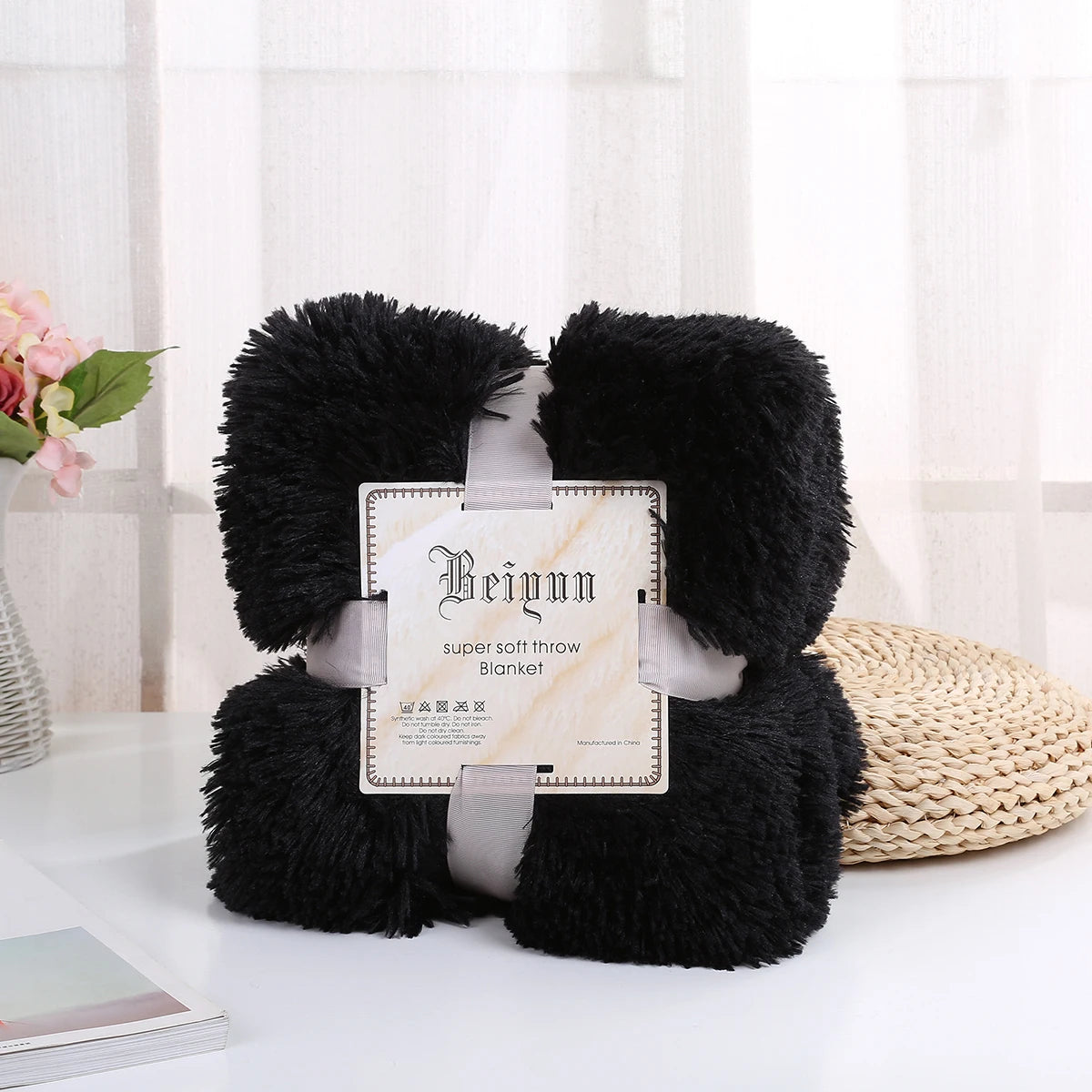 ShagLux – Faux Fur Throw Blanket