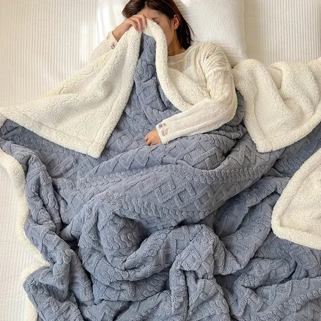 SherpaCloud – Reversible Sherpa Fleece Throw Blanket