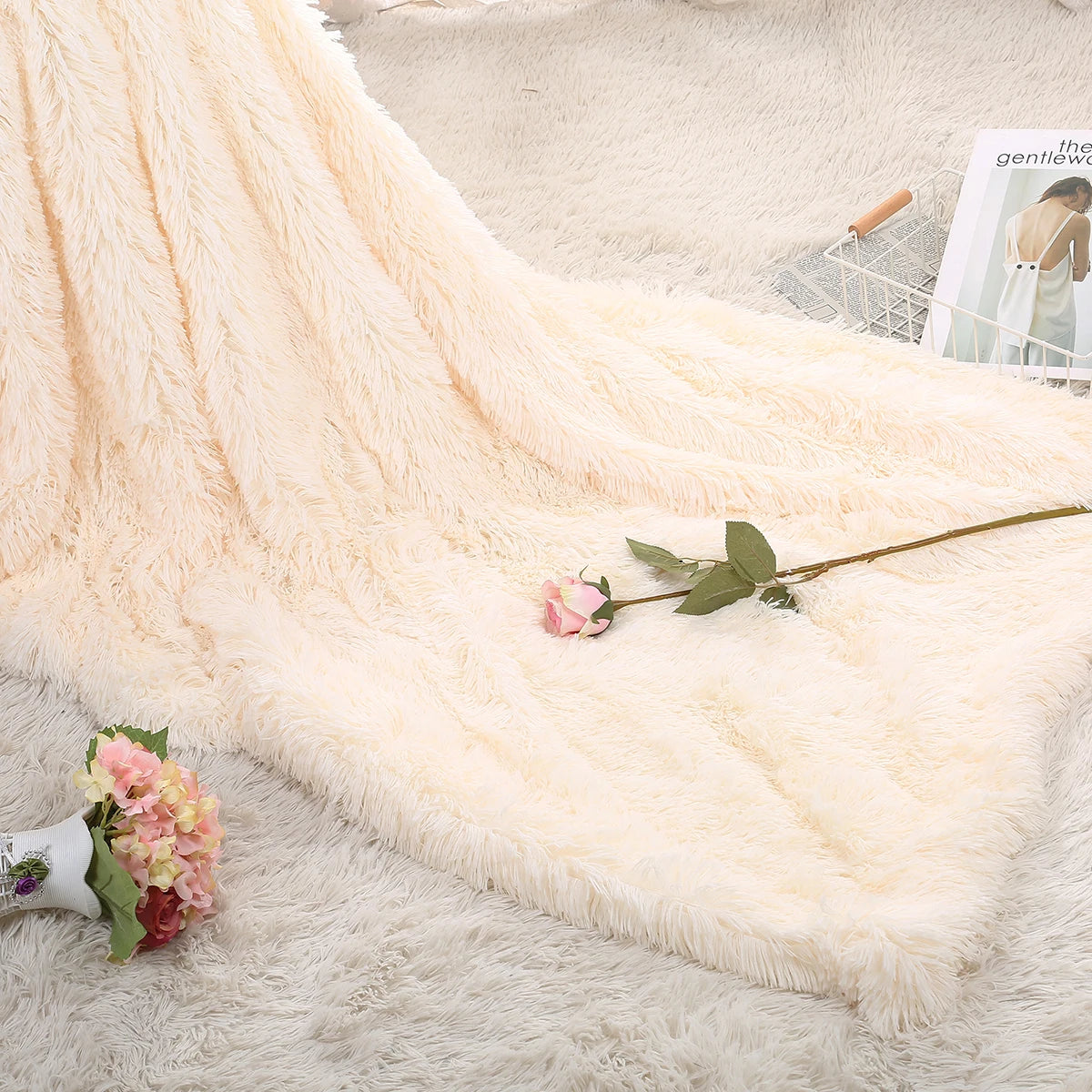ShagLux – Faux Fur Throw Blanket