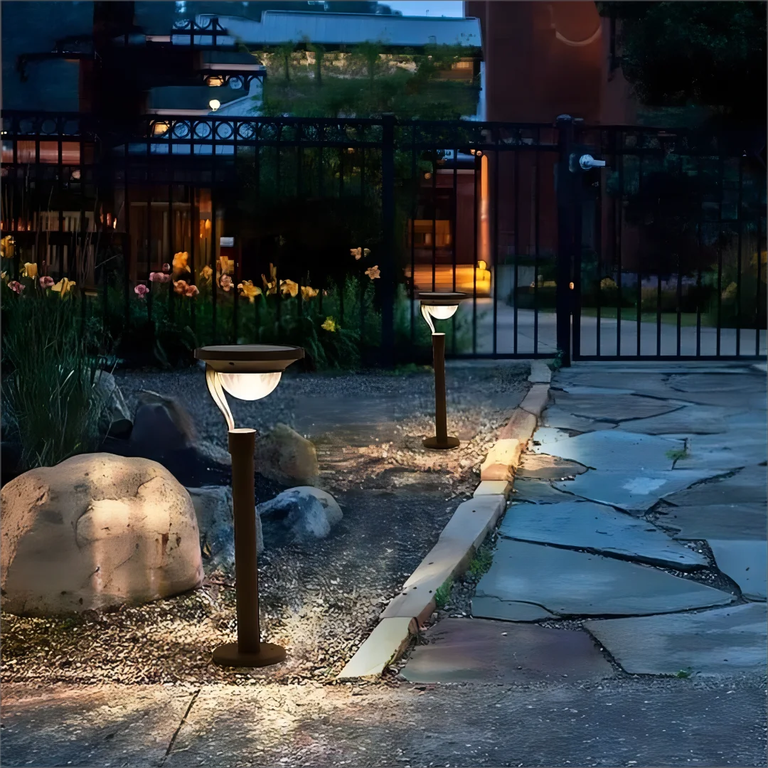 SolarGlow – Ultra-Bright Outdoor Solar Lamp