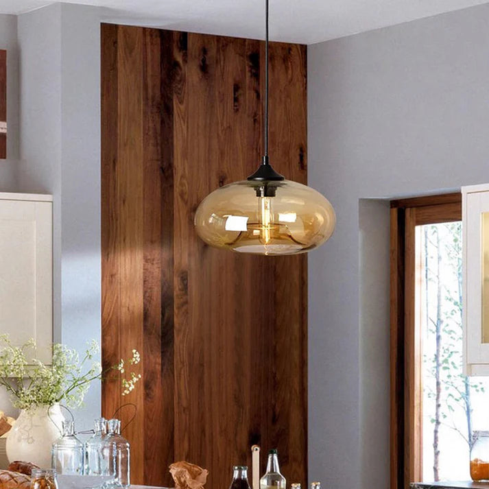 Lustra – Vintage Coloured Glass Pendant Light