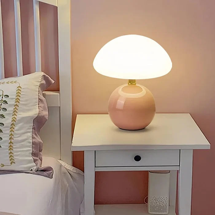 LumoSphere – Retro Ceramic Mushroom Table Lamp