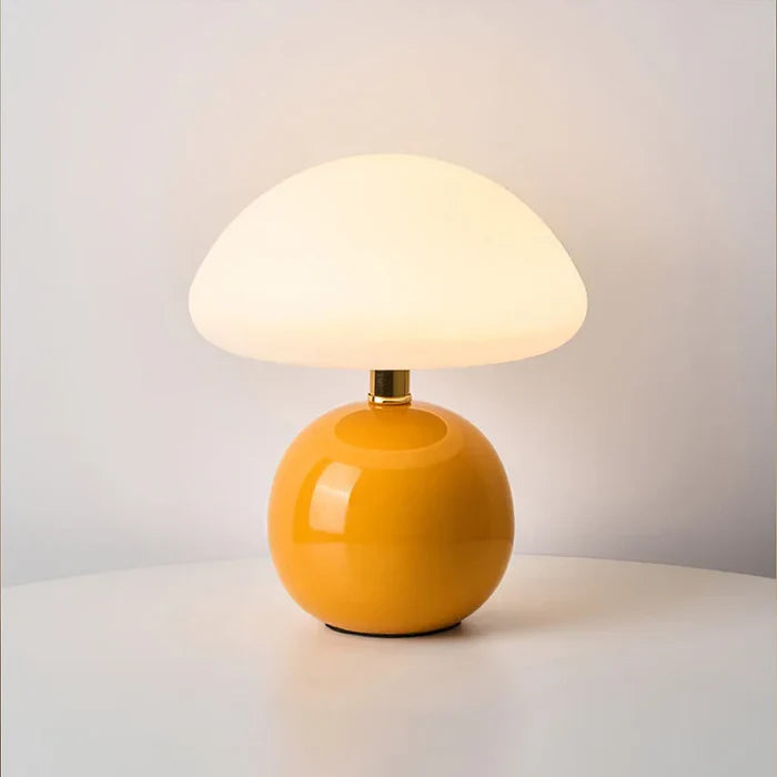 LumoSphere – Retro Ceramic Mushroom Table Lamp