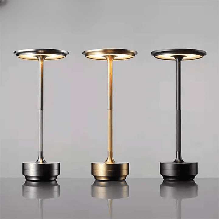 LumoRetro – Wireless Dimmable Retro LED Table Lamp | Metal & Portable
