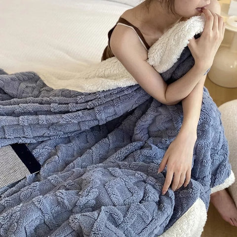 SherpaCloud – Reversible Sherpa Fleece Throw Blanket