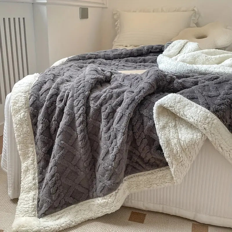SherpaCloud – Reversible Sherpa Fleece Throw Blanket