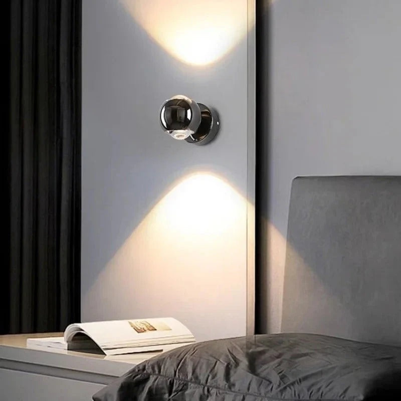ÉclatMural – Modern Adjustable LED Wall Lamp with Artistic Design