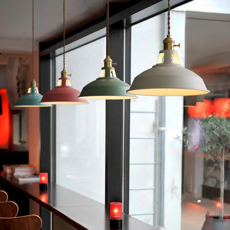IndusRetro – Vintage Industrial Metal Pendant Lamp