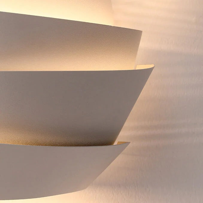 StratoGlow – Modern Layered LED Wall Lamp