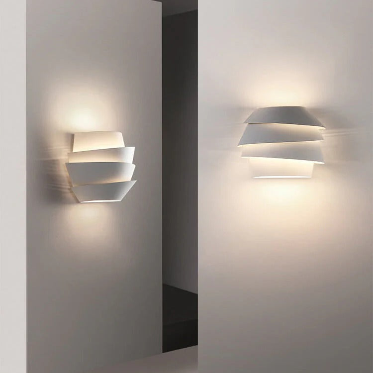 StratoGlow – Modern Layered LED Wall Lamp
