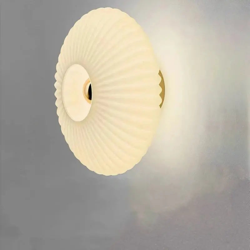 Solaris – Elegant Glass Wall Lamp