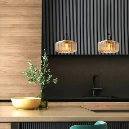 Mireta – Retro Coloured Glass Pendant Light