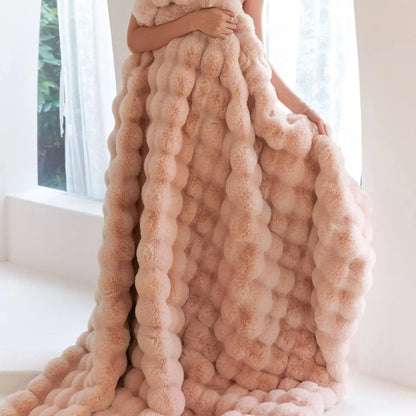 Cloudelle – Luxury Bubble Plush Blanket