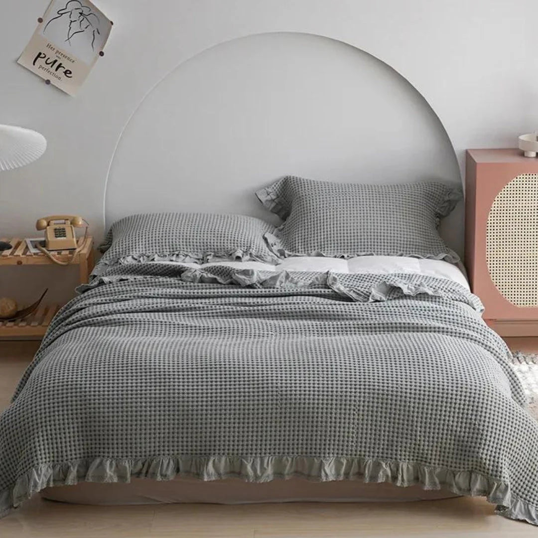 AeriWeave – Soft Waffle Cotton Blanket with Ruffled Edges