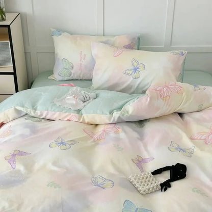 Dewn – Soft Floral & Butterfly Duvet Cover Set with Breathable Fabric