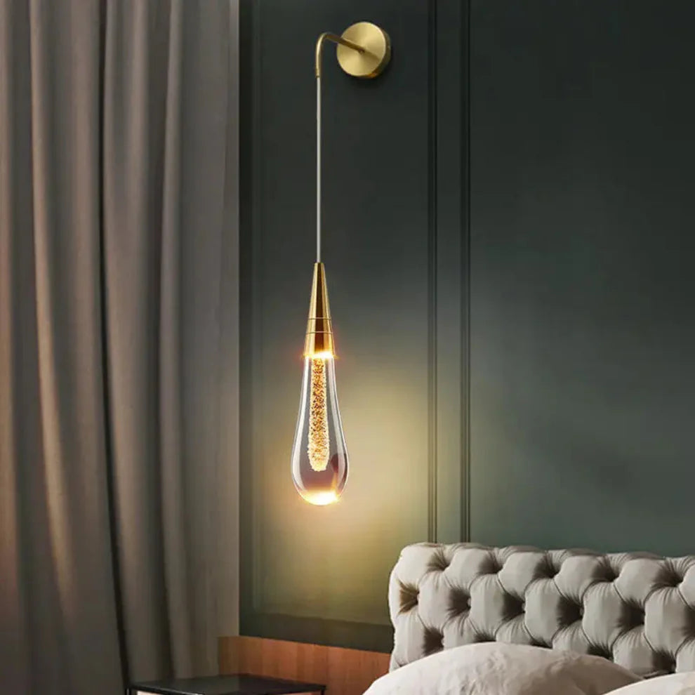 Veyra – Elegant Crystal Drop Wall Lamp