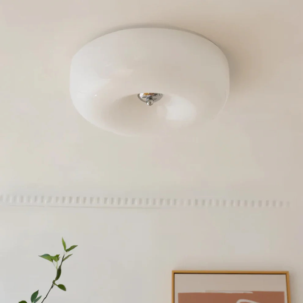 Solyn – Retro Donut LED Ceiling Light