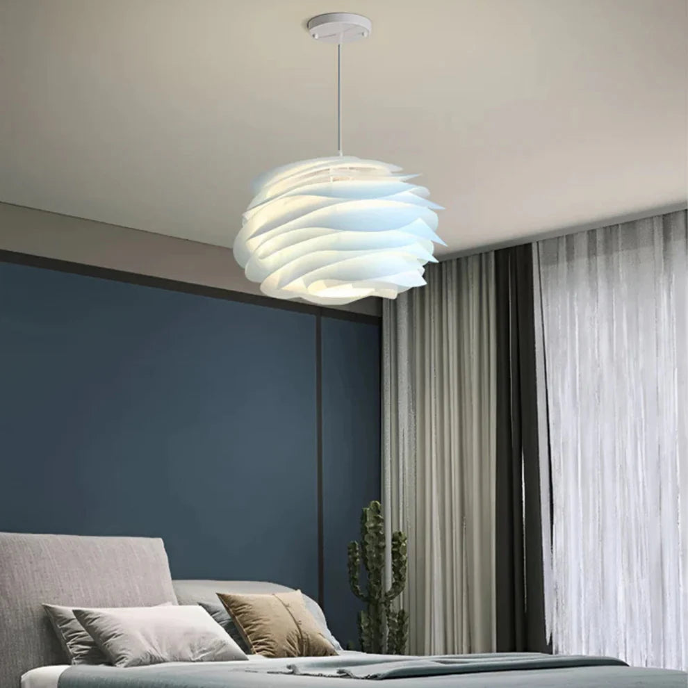 Lunara – Modern Petal LED Pendant Light