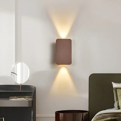 LumeBlock – Minimalist Aluminium LED Wall Lamp