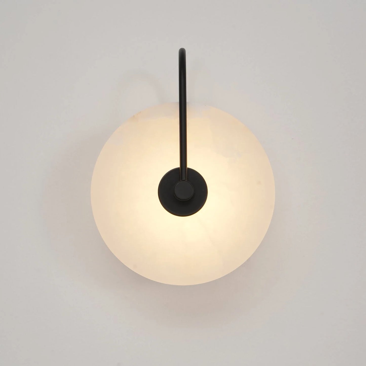 LumoDisc – Modern Alabaster LED Wall Lamp