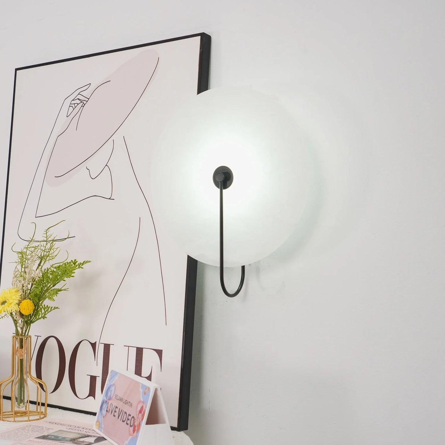 LumoDisc – Modern Alabaster LED Wall Lamp