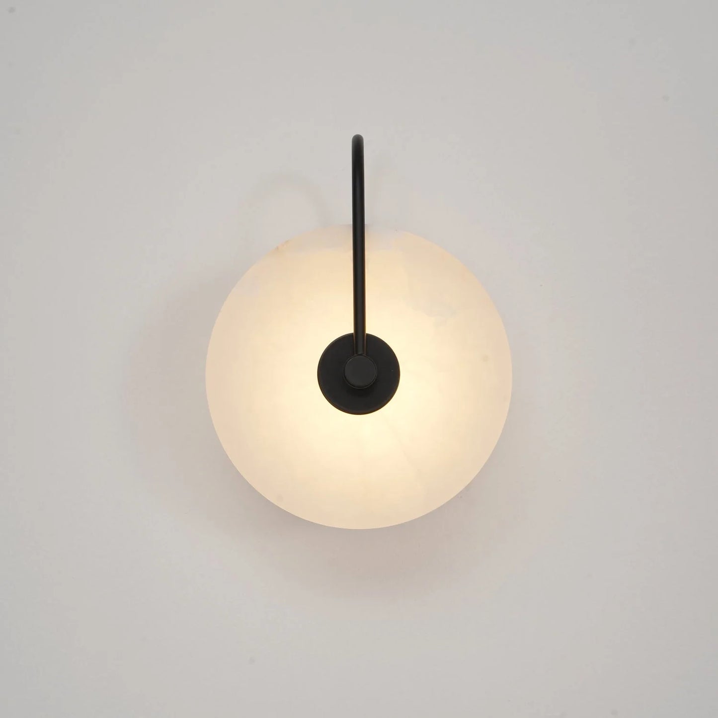 LumoDisc – Modern Alabaster LED Wall Lamp
