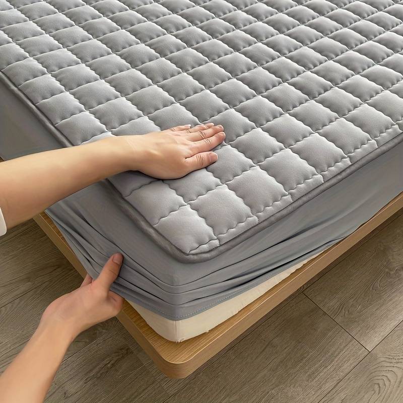DreamPad – Quilted Waterproof Mattress Protector