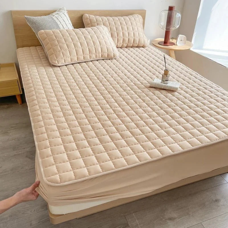 DreamPad – Quilted Waterproof Mattress Protector