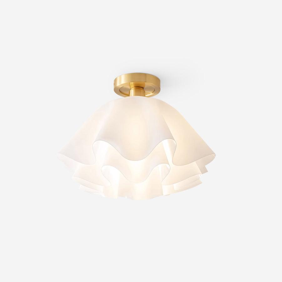 Velura – Elegant Wavy Brass LED Ceiling Light