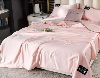 Veluvia – Elegant Satin Silk Bedding Set for All Seasons