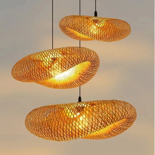 BambuLux – Handwoven Bamboo Pendant Light