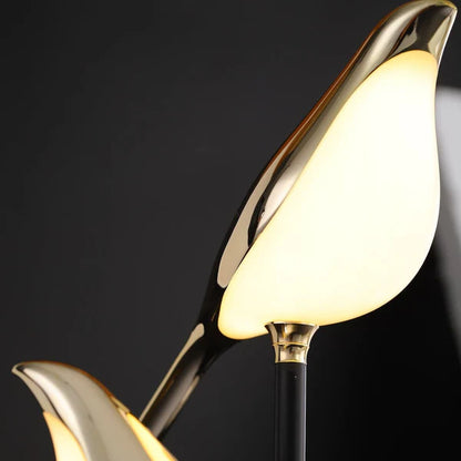 AuriBird – Elegant LED Bird-Inspired Table Lamp