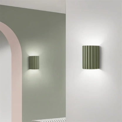 Ardea – Modern Resin Wall Lamp