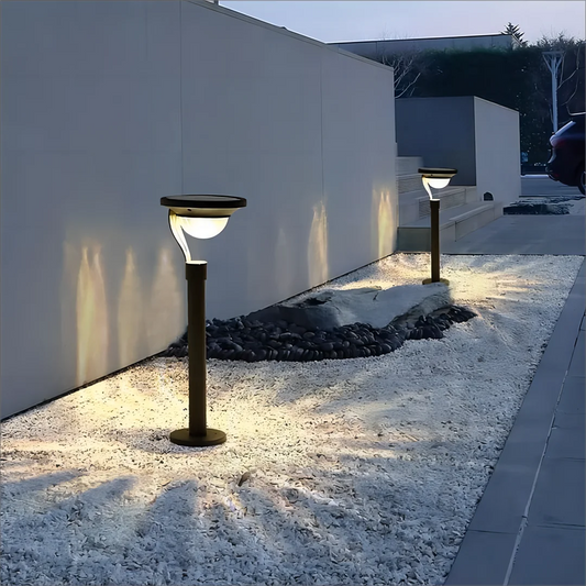 SolarGlow – Ultra-Bright Outdoor Solar Lamp