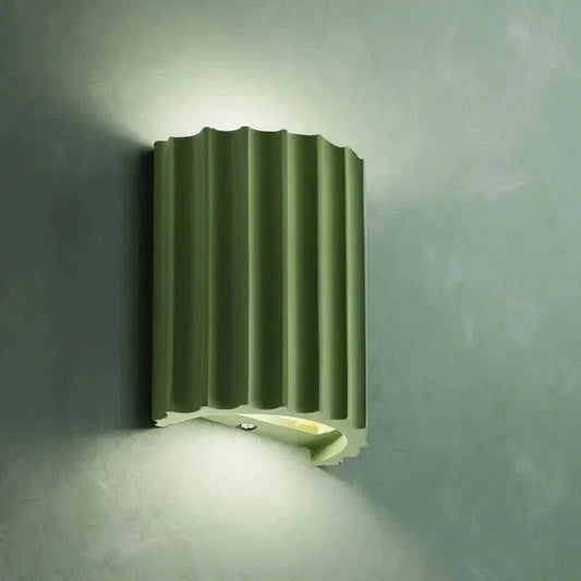 Ardea – Modern Resin Wall Lamp