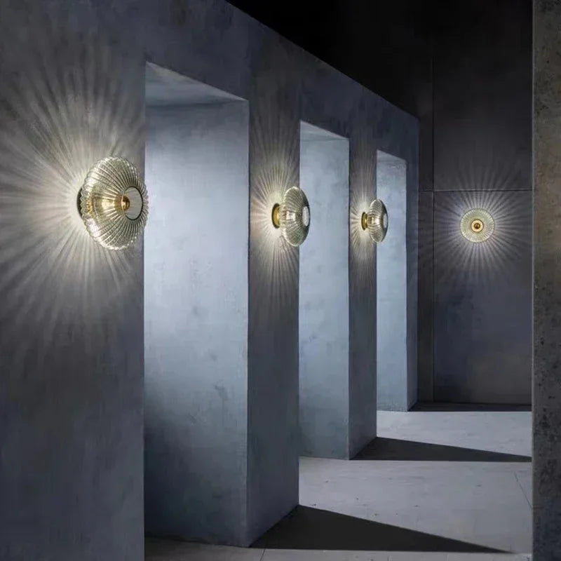 Solaris – Elegant Glass Wall Lamp