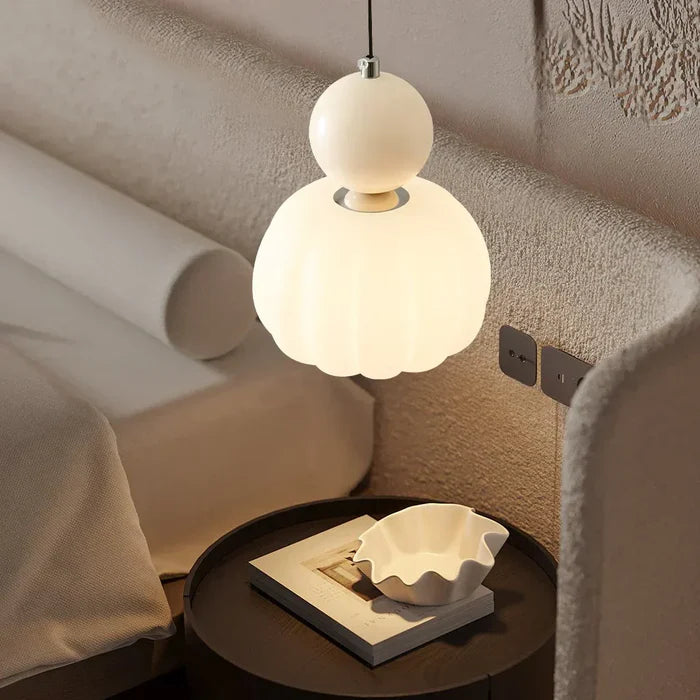 OrbaLux – Retro Bauhaus Pendant Light with Colour Accents