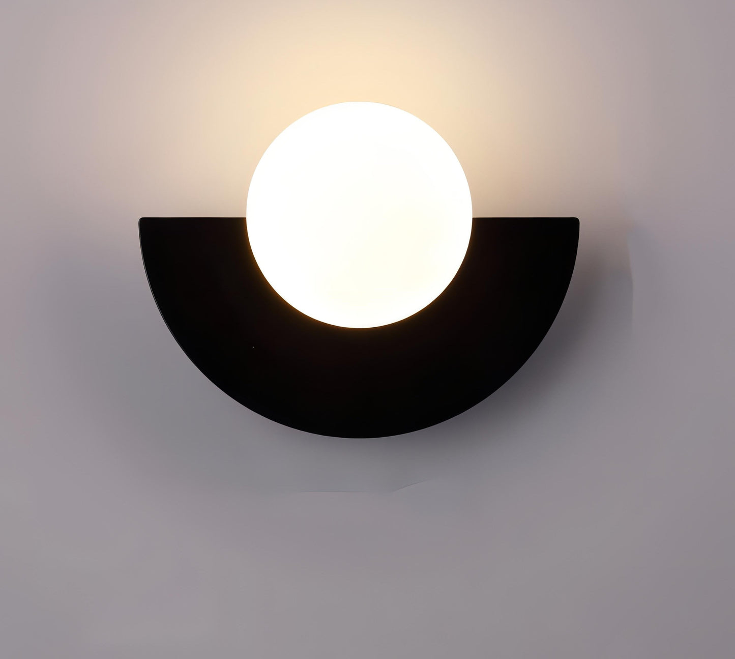 HaloNordic – Semi-Circular Nordic Wall Lamp