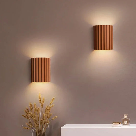 Ardea – Modern Resin Wall Lamp