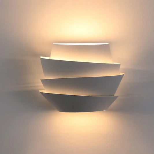StratoGlow – Modern Layered LED Wall Lamp