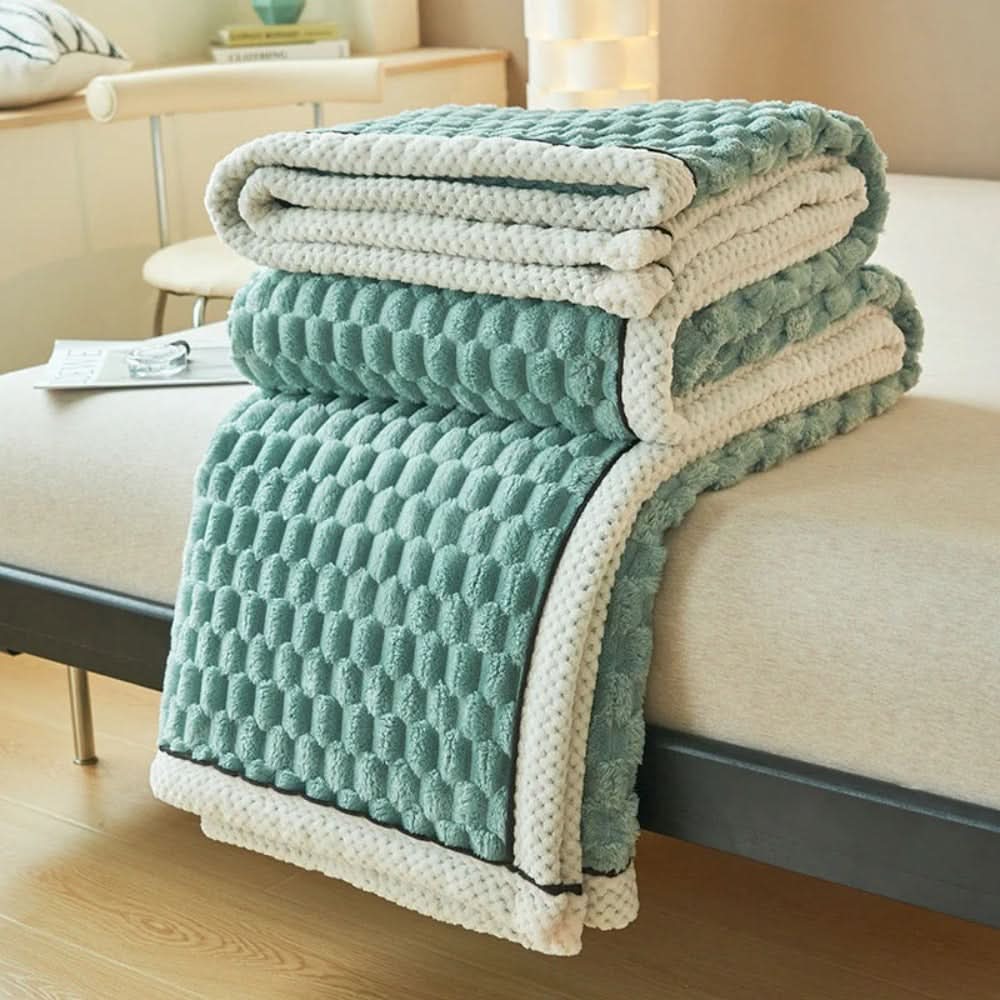 Della – Ultra Soft Cloud Blanket with Sherpa Texture for Bedroom & Living Room